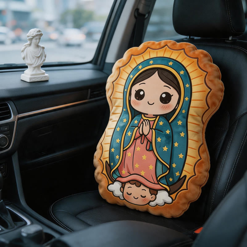 Christianartworkshop Simpatico cuscino in peluche a forma di cartone animato della Madonna di Guadalupe: un'accogliente decorazione per la casa ispirata alla fede. - image 1