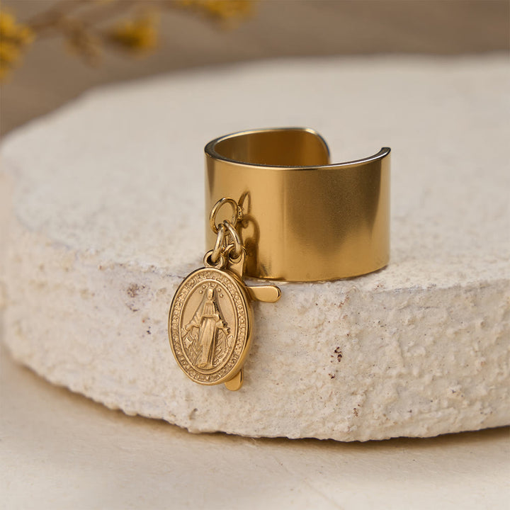 Christianartworkshop Anello aperto Premium Faith Charm con molteplici simboli: un emblema sacro di fede incrollabile - Madonna e Croce d'Oro - image 6