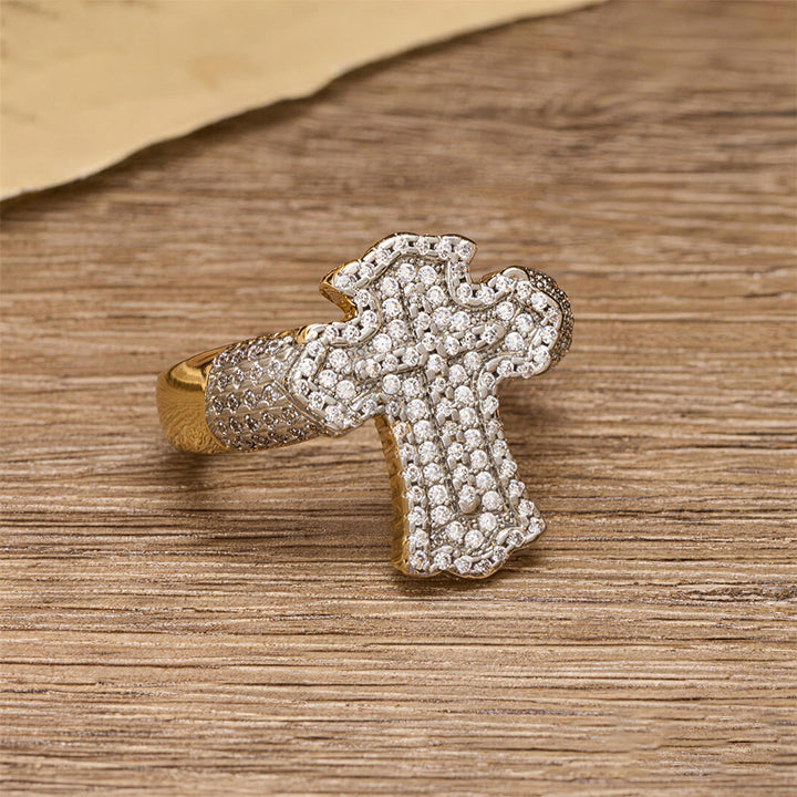 Christianartworkshop Anello audace con croce interamente pavé: una dichiarazione di fede e grazia celeste. - image 2