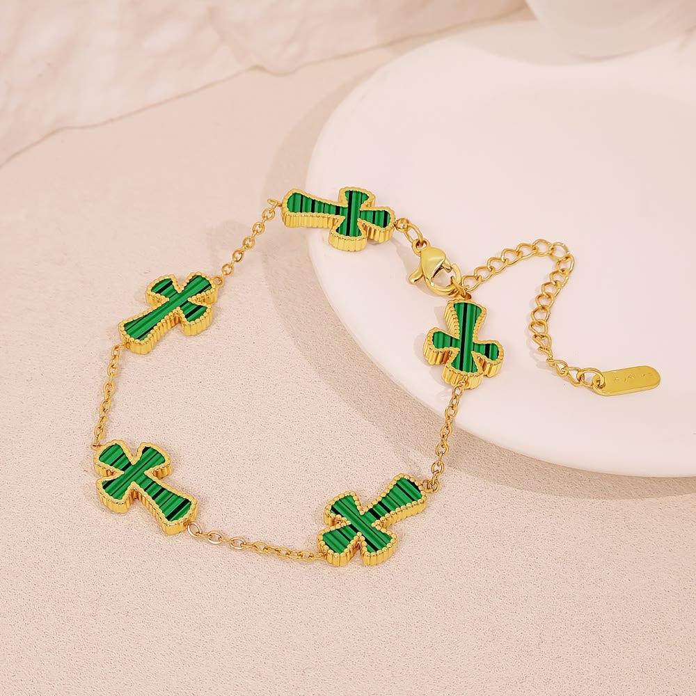 Christianartworkshop Bracciale con croce smaltata colorata: un simbolo lussuoso di fede e devozione gioiosa - Oro e verde - image 6
