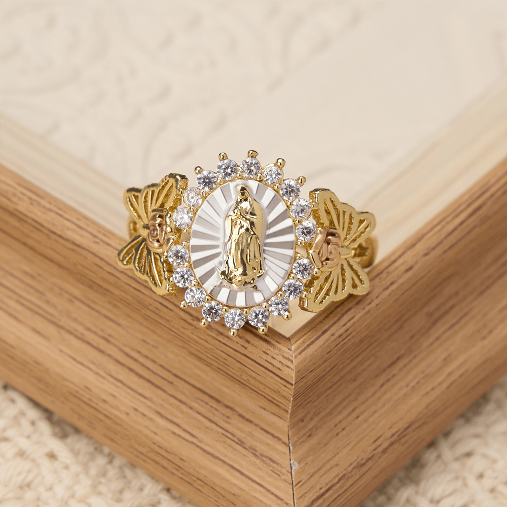 Christianartworkshop Anello con rosa floreale e zirconi, con la Madonna radiosa: porta con te la luce dell'amore materno. - image 3