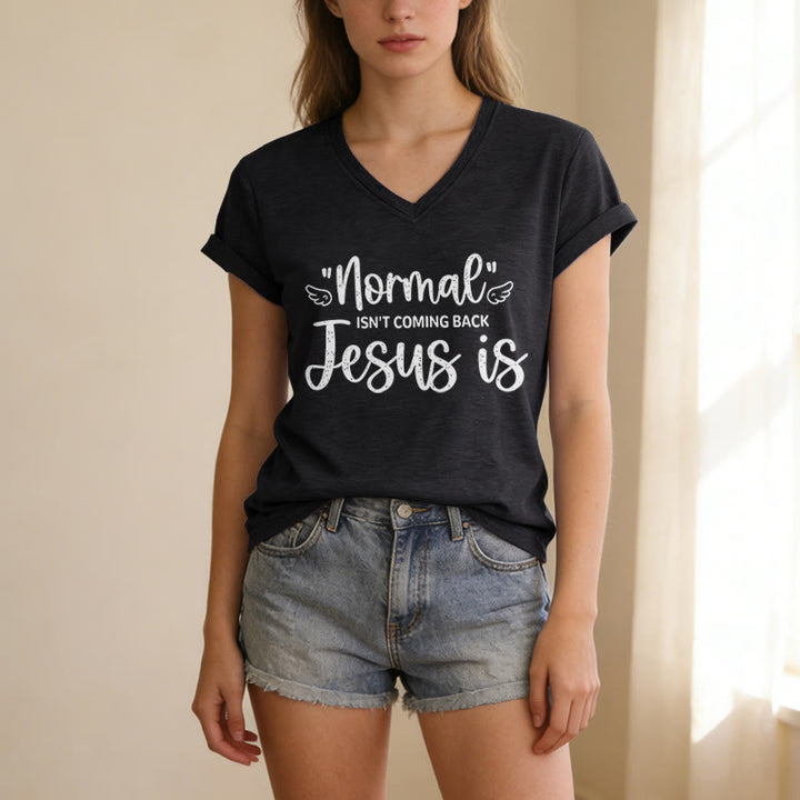Christianartworkshop La normalità non tornerà più - T-shirt casual con scollo a V - image 13