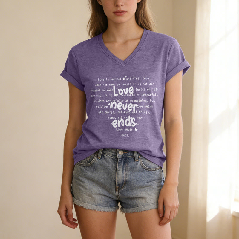 Christianartworkshop T-shirt casual con scollo a V e versetto biblico "L'amore non finisce mai". - image 17