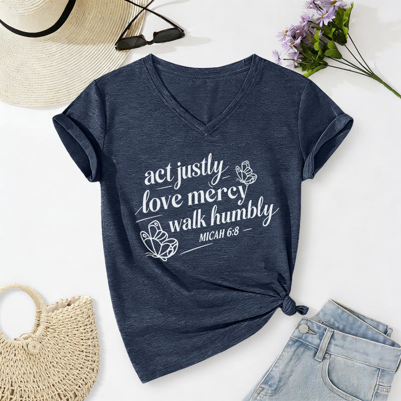Christianartworkshop Agisci con giustizia, ama la misericordia, cammina con umiltà. Michea 6:8. Maglietta casual con scollo a V e stampa a farfalla. - Blu navy - 2XL - image 18