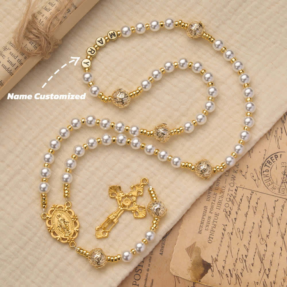 Christianartworkshop Elegante rosario bianco della Vergine Maria con lettere personalizzate per il nome - Nome personalizzato(tutto in maiuscolo) - image 2