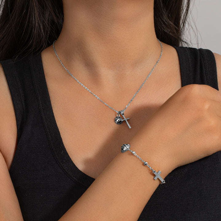 Christianartworkshop Set di gioielli con pallone sportivo e croce (collana + bracciale) con biglietto: simbolo di fede e passione per lo sport. - Pallone da basket argento B - image 9