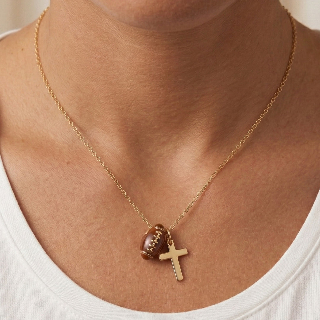 Christianartworkshop Set di gioielli con pallone sportivo e croce (collana + bracciale) con biglietto: simbolo di fede e passione per lo sport. - image 19
