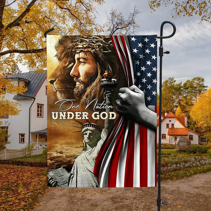 Christianartworkshop Una nazione sotto Dio Gesù Leone Bandiera del Liberty Garden: un simbolo di fede e patriottismo - 90×150 cm (3×5 piedi) - image 0
