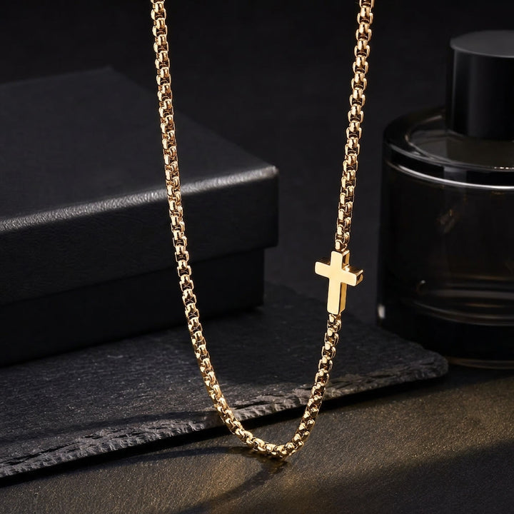 Christianartworkshop Elegante collana con croce in acciaio inossidabile e ciondolo laterale: un promemoria della grazia divina. - D'oro - image 3