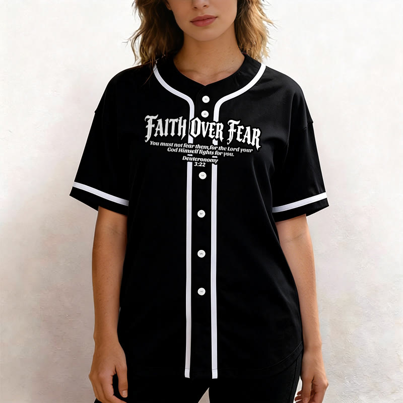 Christianartworkshop Fede al di sopra della paura Deuteronomio 3:22 Maglia da baseball con corona di spine e croce - image 9