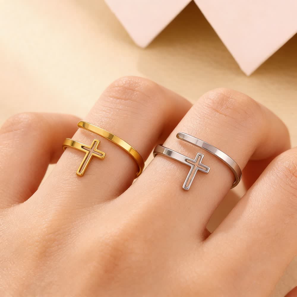 Christianartworkshop Set di anelli minimalisti con croce: gioielli religiosi impilabili per l'uso quotidiano. - 1 SET (Oro e Argento) Adatto alle taglie americane 7-9 - image 0