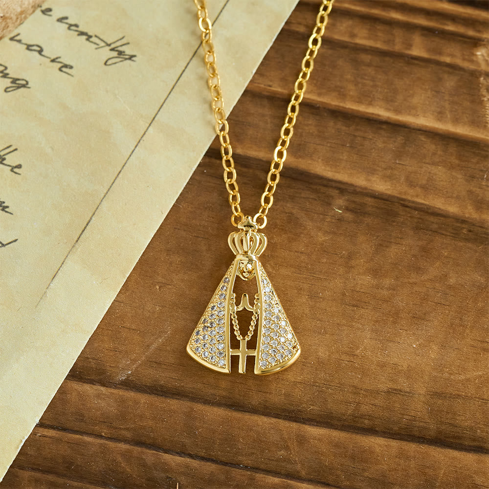 Christianartworkshop Collana con ciondolo regale della Madonna di Aparecida con dettagli scintillanti: emblema della cura divina - Nostra Signora - image 0