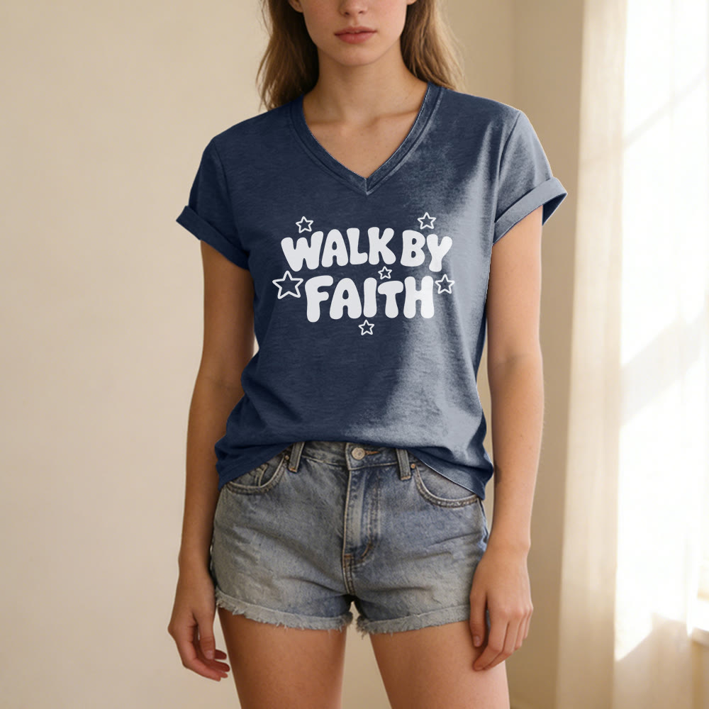 Christianartworkshop T-shirt casual con scollo a V e stampa a stelle "Walk By Faith". - image 19