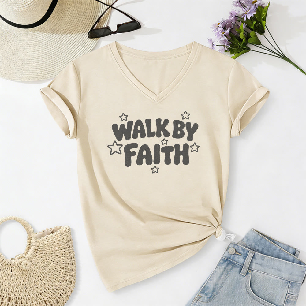 Christianartworkshop T-shirt casual con scollo a V e stampa a stelle "Walk By Faith". - Beige - 2XL - image 0