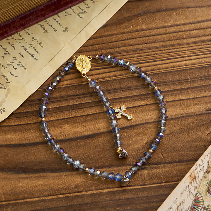 Christianartworkshop Bracciale rosario con chiusura magnetica sfaccettata iridescente e immagine della Madonna per la fede quotidiana - image 5