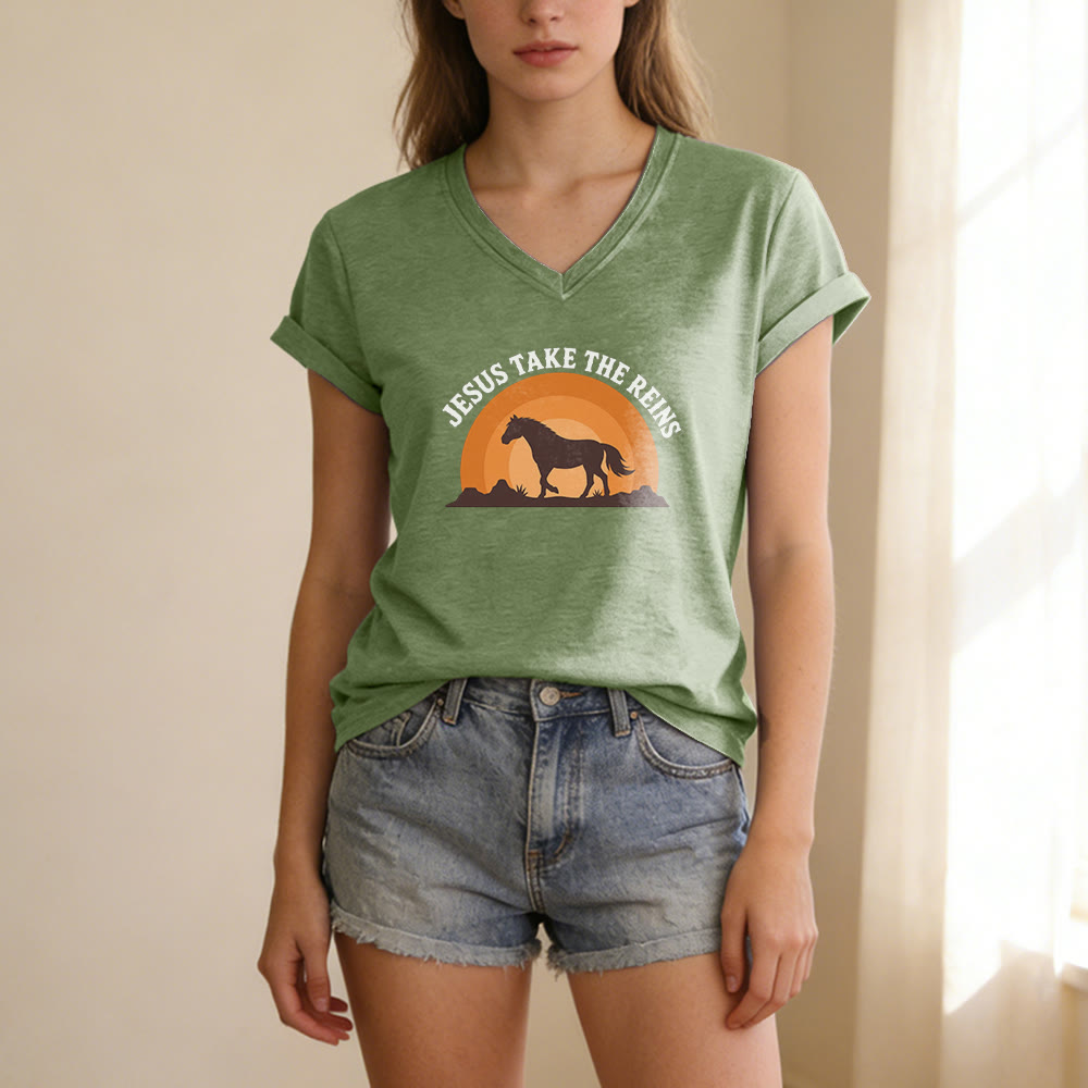 Christianartworkshop T-shirt casual con scollo a V e stampa "Gesù prendi le redini" con cavallo e tramonto. - image 7