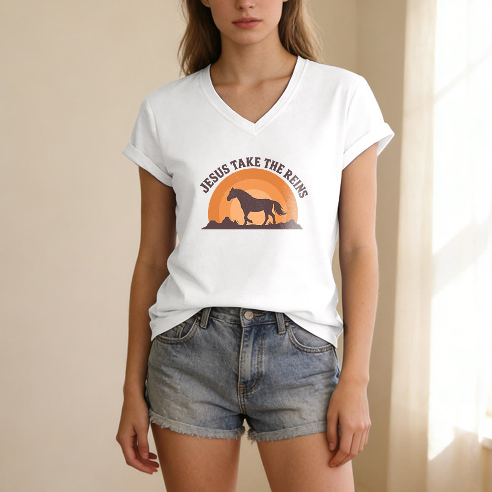 Christianartworkshop T-shirt casual con scollo a V e stampa "Gesù prendi le redini" con cavallo e tramonto. - image 9