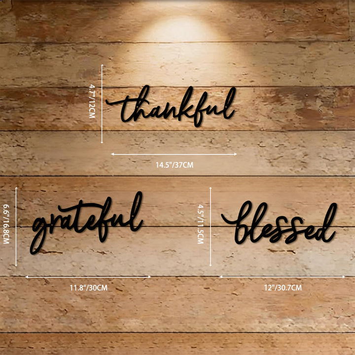 Christianartworkshop Decorazione murale moderna in metallo con scritta "Thankful Grateful Blessed": una potente dichiarazione di gratitudine. - Set di 3 - image 7