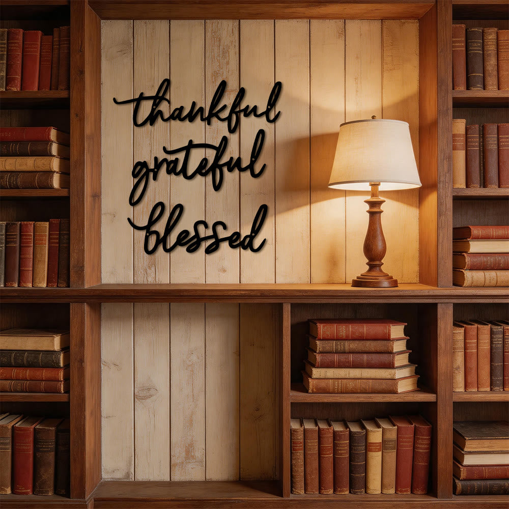 Christianartworkshop Decorazione murale moderna in metallo con scritta "Thankful Grateful Blessed": una potente dichiarazione di gratitudine. - image 6