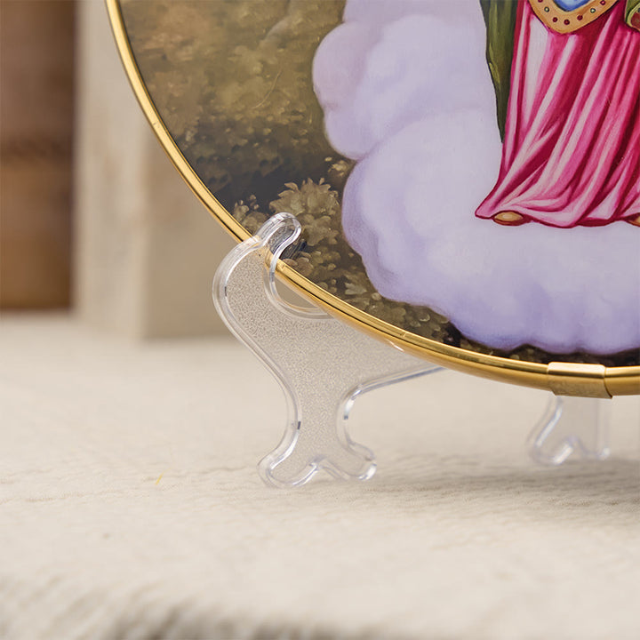 Christianartworkshop Decorazione da scrivania con Madonna del Bambino, sfondo cattedrale e bordo dorato: un simbolo di grazia mariana. - image 5