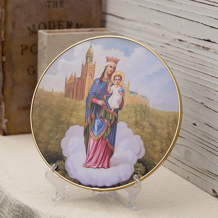 Christianartworkshop Decorazione da scrivania con Madonna del Bambino, sfondo cattedrale e bordo dorato: un simbolo di grazia mariana. - image 1