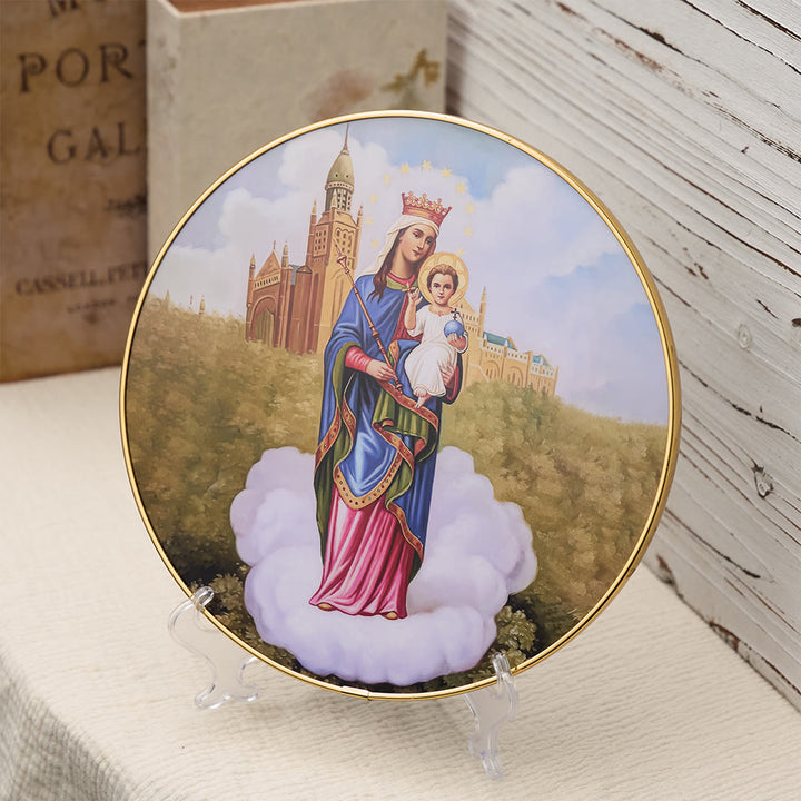 Christianartworkshop Decorazione da scrivania con Madonna del Bambino, sfondo cattedrale e bordo dorato: un simbolo di grazia mariana. - image 2
