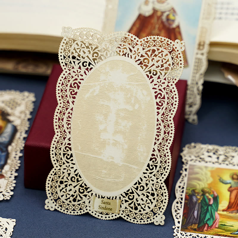 Christianartworkshop Segnalibro con immaginette sacre finemente merlettate e bordo floreale ornato: un promemoria della bellezza divina - L - image 15