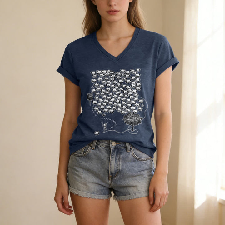 T-shirt con scollo a V e stampa grafica "Gruppo di pecore " Christianartworkshop - image 17