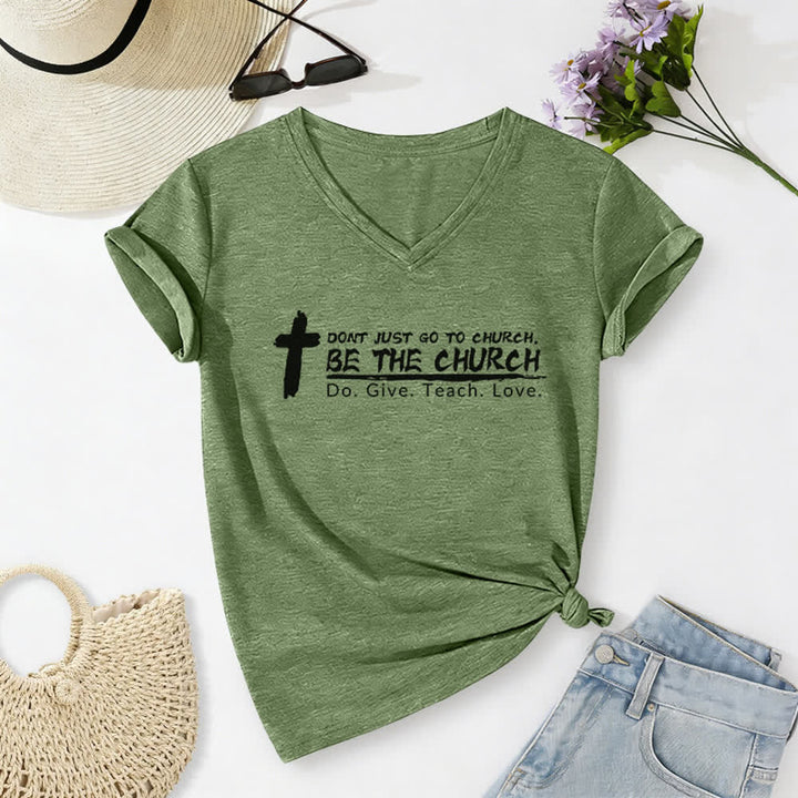 T-shirt casual con scollo a V da donna "Don't Just Go To Church Be The Church" Christianartworkshop - Verde oliva - 2XL - image 12