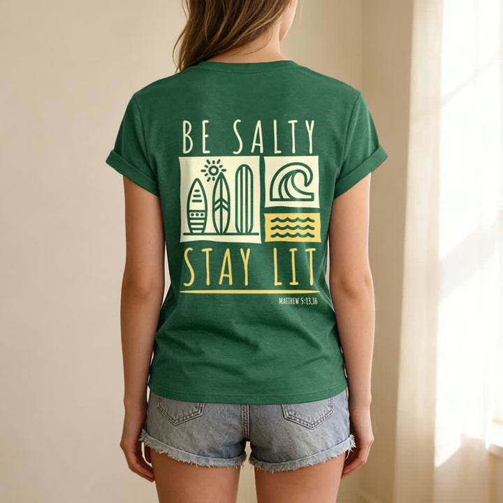 T-shirt casual da donna con scollo a V e stampa "Be Salty Stay Lit" Christianartworkshop. - image 38