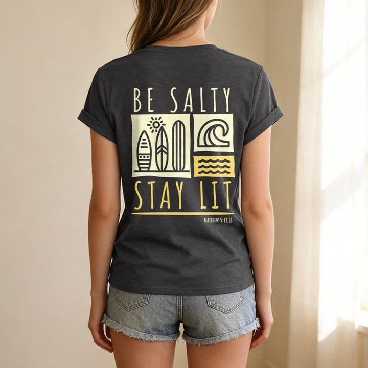 T-shirt casual da donna con scollo a V e stampa "Be Salty Stay Lit" Christianartworkshop. - image 18