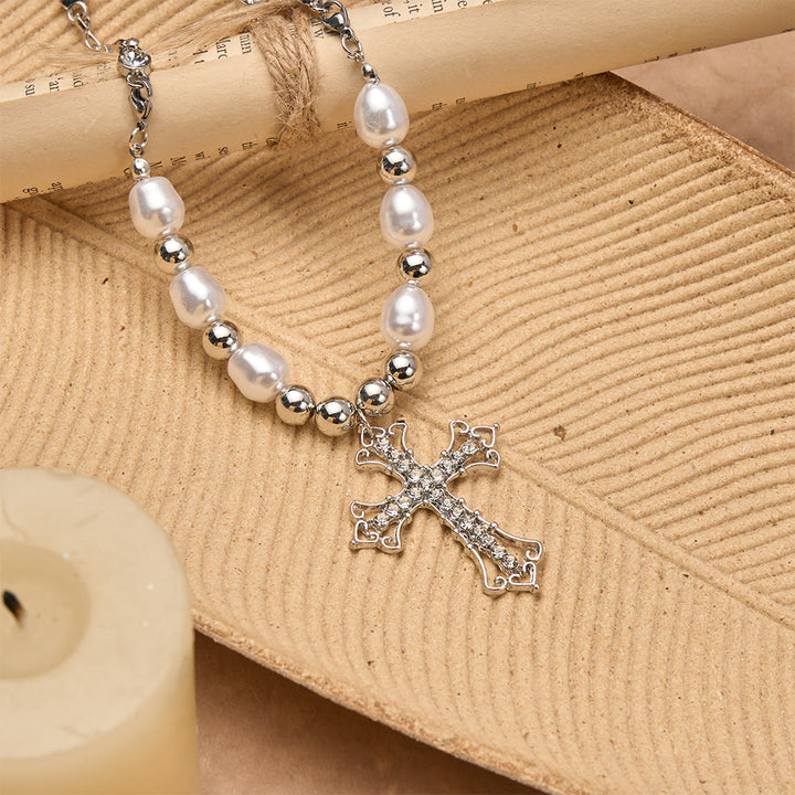 Collana con croce gotica in perle barocche e zirconi Christianartworkshop : simbolo di fede e devozione romantica - image 3