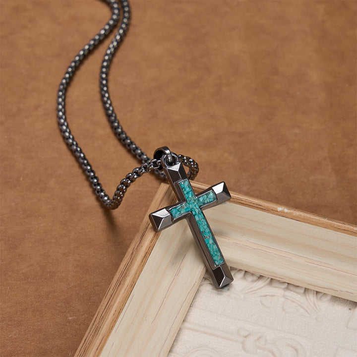 Christianartworkshop Collana con croce in metallo lucido e intarsio di turchese: un ricordo della grazia divina - image 2