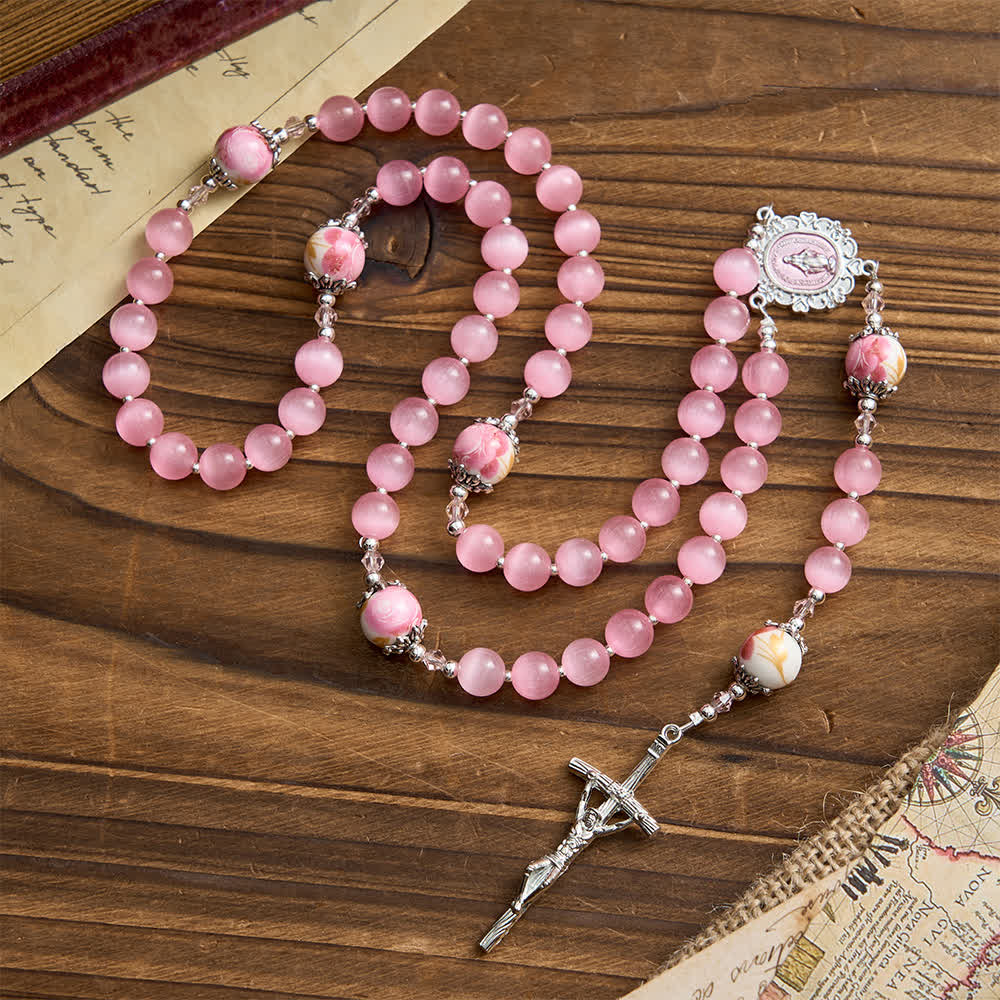 Christianartworkshop Elegante rosario rosa occhio di gatto con devozione mariana floreale - image 3