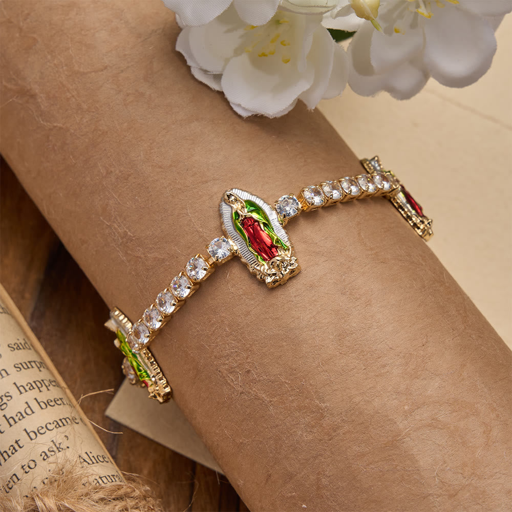 Christianartworkshop Bracciale tennis con scintillanti zirconi e motivi di San Giuda, San Benedetto e la Madonna: un ricordo della grazia celeste. - image 8