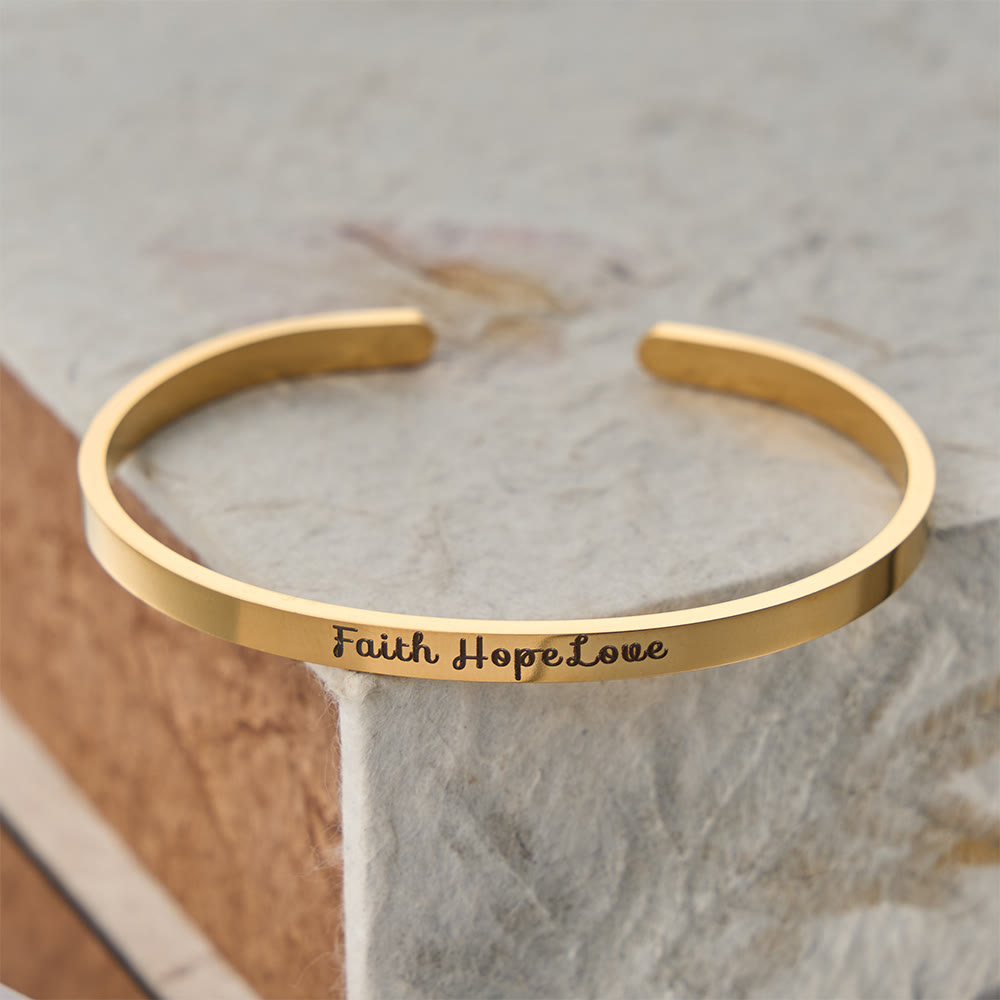 Christianartworkshop Bracciale rigido regolabile con incisione "Fede, Speranza, Amore": simbolo di virtù divine. - D'oro - image 2