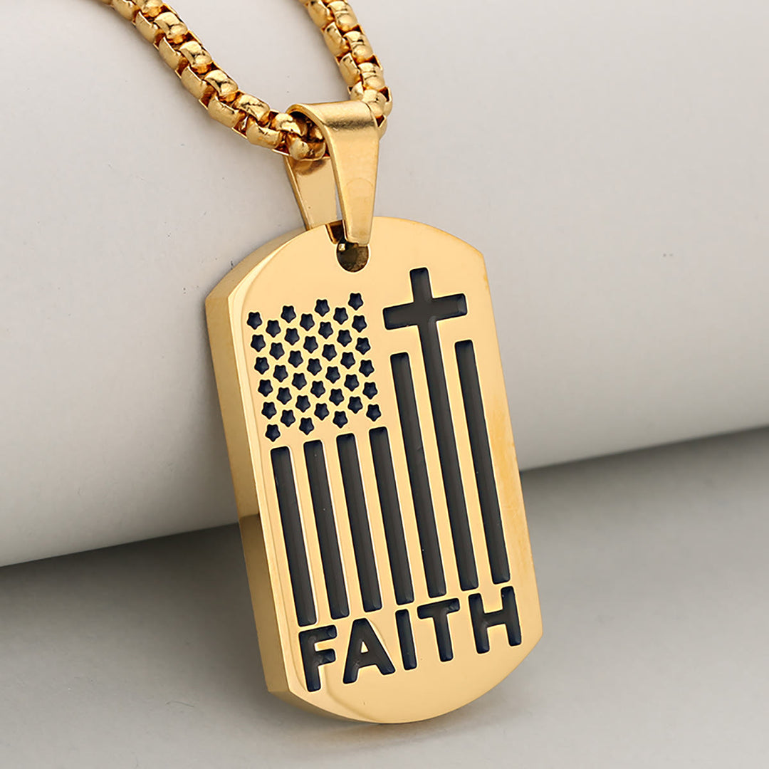 Christianartworkshop Ciondolo a forma di croce patriottica con catenina a maglia fine: un promemoria della grazia divina e nazionale. - Oro e nero - image 0