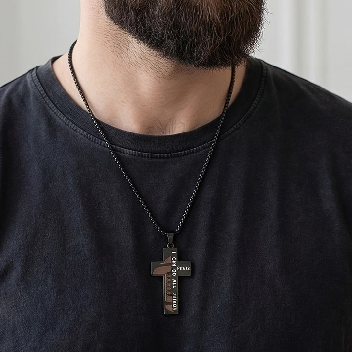 Christianartworkshop Collana con croce da calcio senza tempo, con incisione di una frase biblica e disponibile nelle versioni nera e argento. - image 4