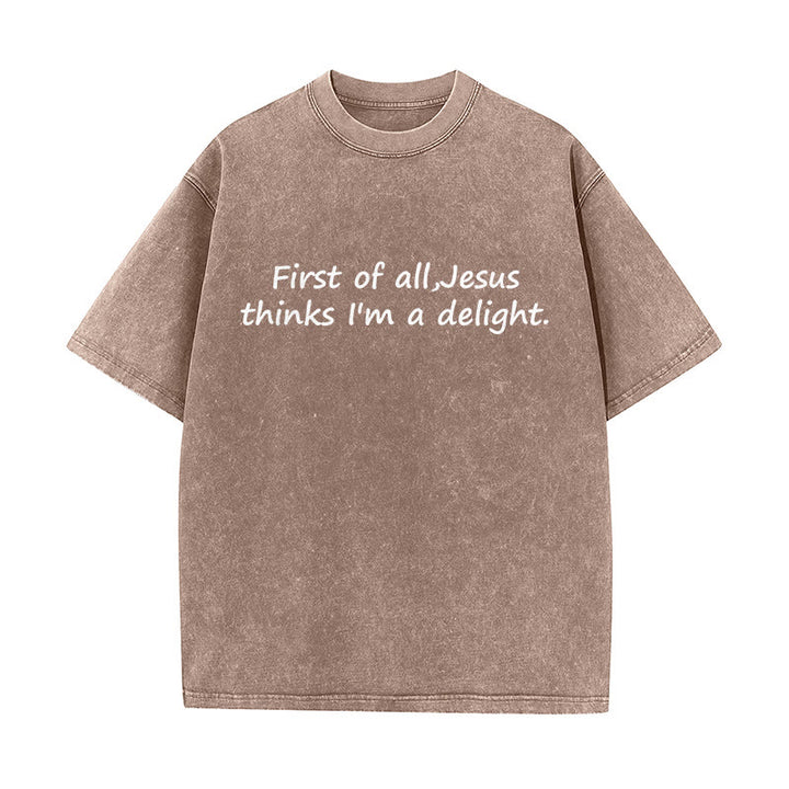 Christianartworkshop Maglietta unisex con citazione religiosa "Prima di tutto, Gesù pensa che io sia una delizia" - Marrone - 5XL - image 3
