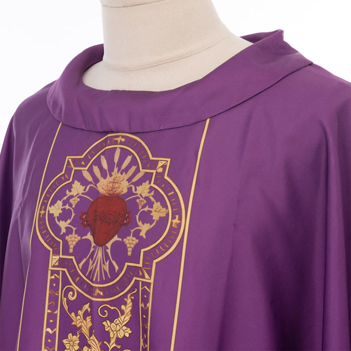Christianartworkshop Casula con stemma del Sacro Cuore e grafica floreale a tralcio - image 12