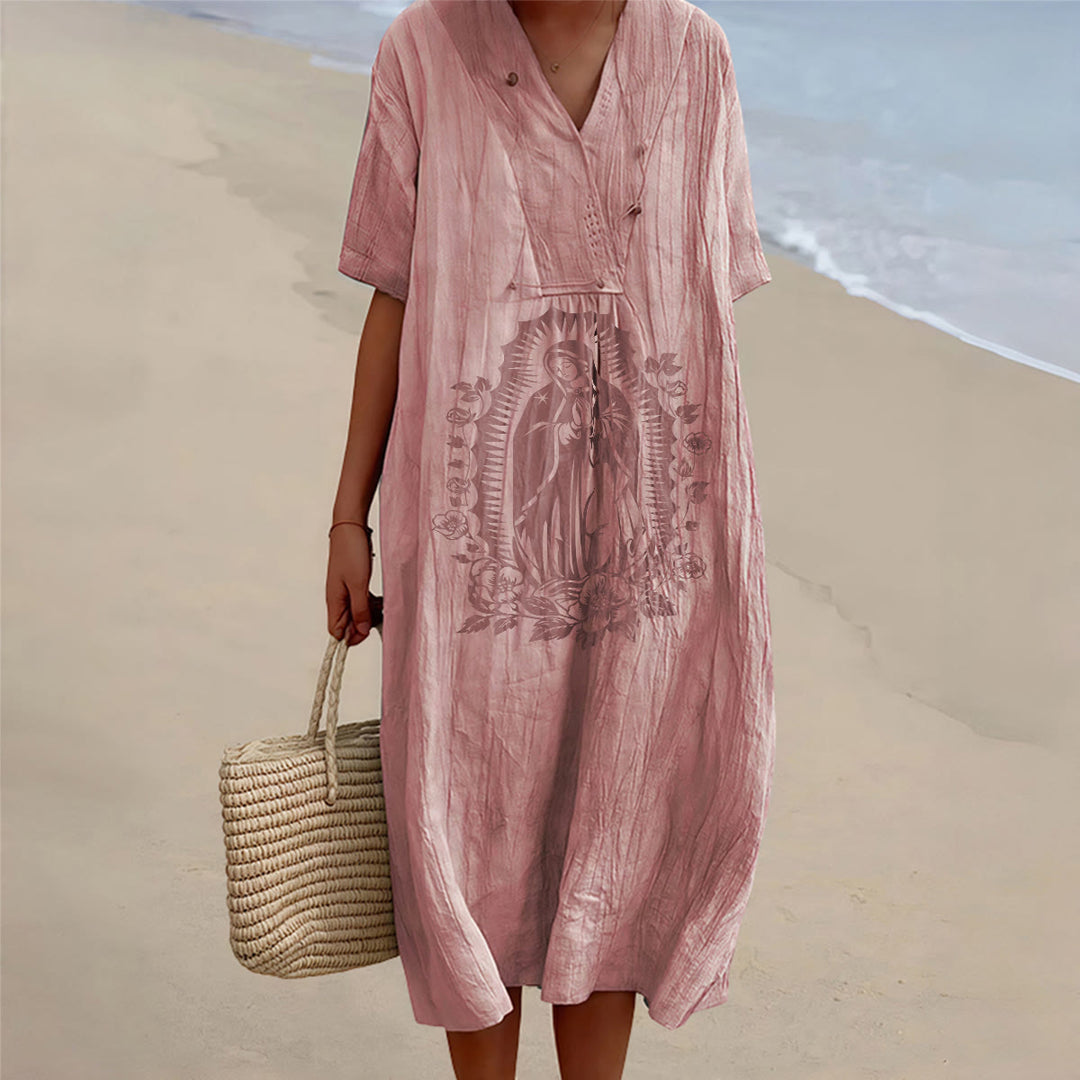 Christianartworkshop Abito midi a maniche corte con scollo a V e silhouette della Madonna di Guadalupe - Rosa - 4XL - image 8