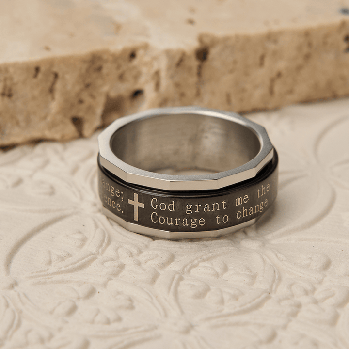 Christianartworkshop Anello girevole con preghiera della serenità e incisione a croce: simbolo di coraggio divino. - image 3