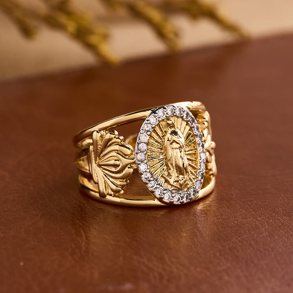 Christianartworkshop Anello elaborato della Vergine di Guadalupe con alone di zirconi: un ricordo della grazia celeste. - image 1