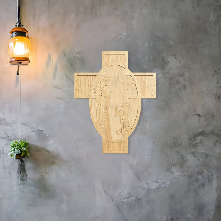 Christianartworkshop Decorazione murale con croce in legno raffigurante la Natività: un promemoria dell'amore di Dio. - image 2