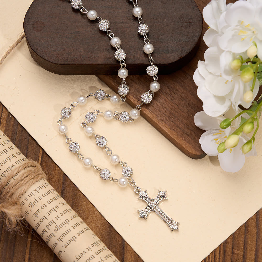 Christianartworkshop Collana a croce in stile rosario con perle alternate e cristalli pavé: un simbolo di sacra devozione. - image 1
