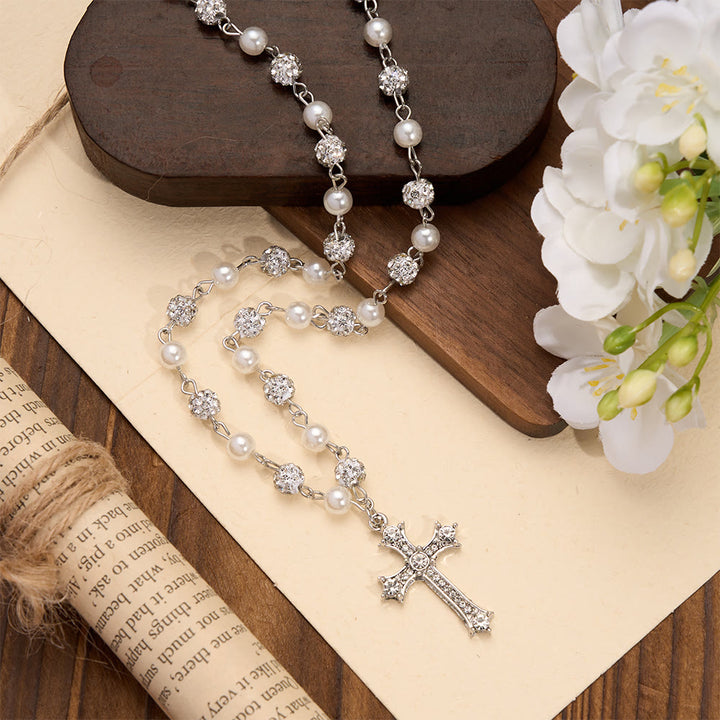 Christianartworkshop Collana a croce in stile rosario con perle alternate e cristalli pavé: un simbolo di sacra devozione. - image 1