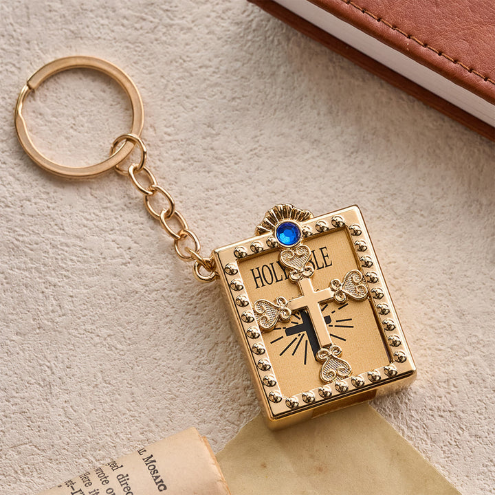 Christianartworkshop Mini portachiavi a forma di Bibbia con croce a cuore cavo e zircone incastonato sulla parte superiore: simbolo di sacra promessa celeste. - Oro e blu - image 4