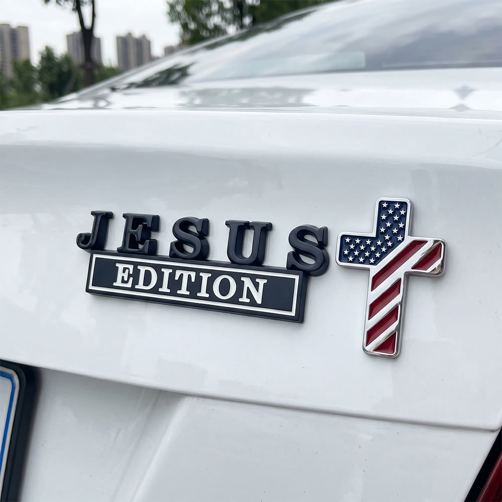 Christianartworkshop Emblema per auto 3D in metallo con scritta "Jesus Edition" e croce con motivo bandiera americana: un simbolo di fede e onore nazionale. - Croce con la bandiera americana - Gesù in bianco e nero - image 4
