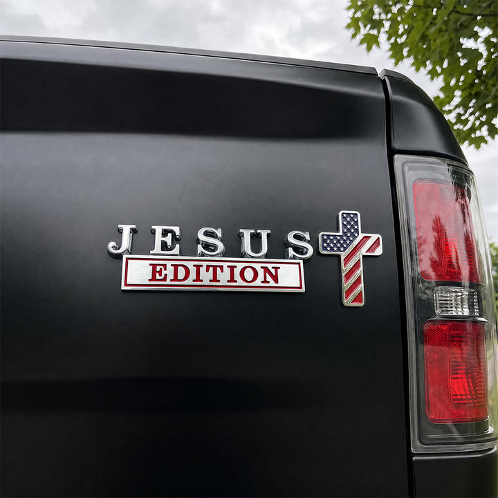 Christianartworkshop Emblema per auto 3D in metallo con scritta "Jesus Edition" e croce con motivo bandiera americana: un simbolo di fede e onore nazionale. - image 1