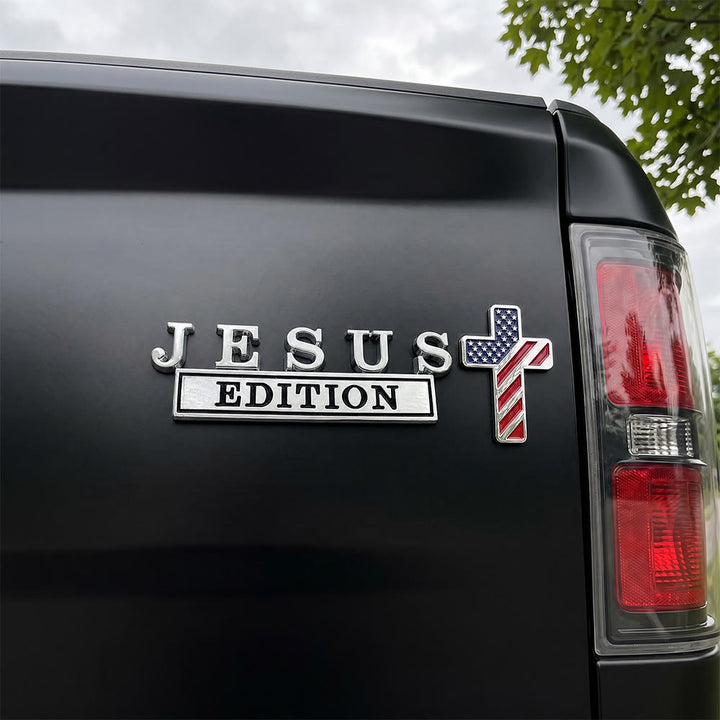 Christianartworkshop Emblema per auto 3D in metallo con scritta "Jesus Edition" e croce con motivo bandiera americana: un simbolo di fede e onore nazionale. - image 3